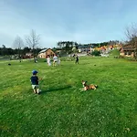 S Vlastnim Koupanim A Rozlehlou Zahradou Dom wakacyjny Varvazov